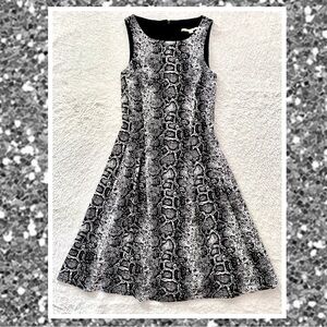Gianni Bini sleeveless snake print mini
